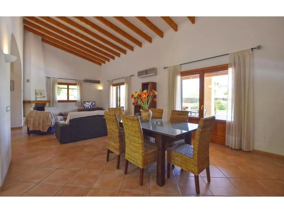 Holiday home Belvilla By Oyo Correfoc Crestatx Spain